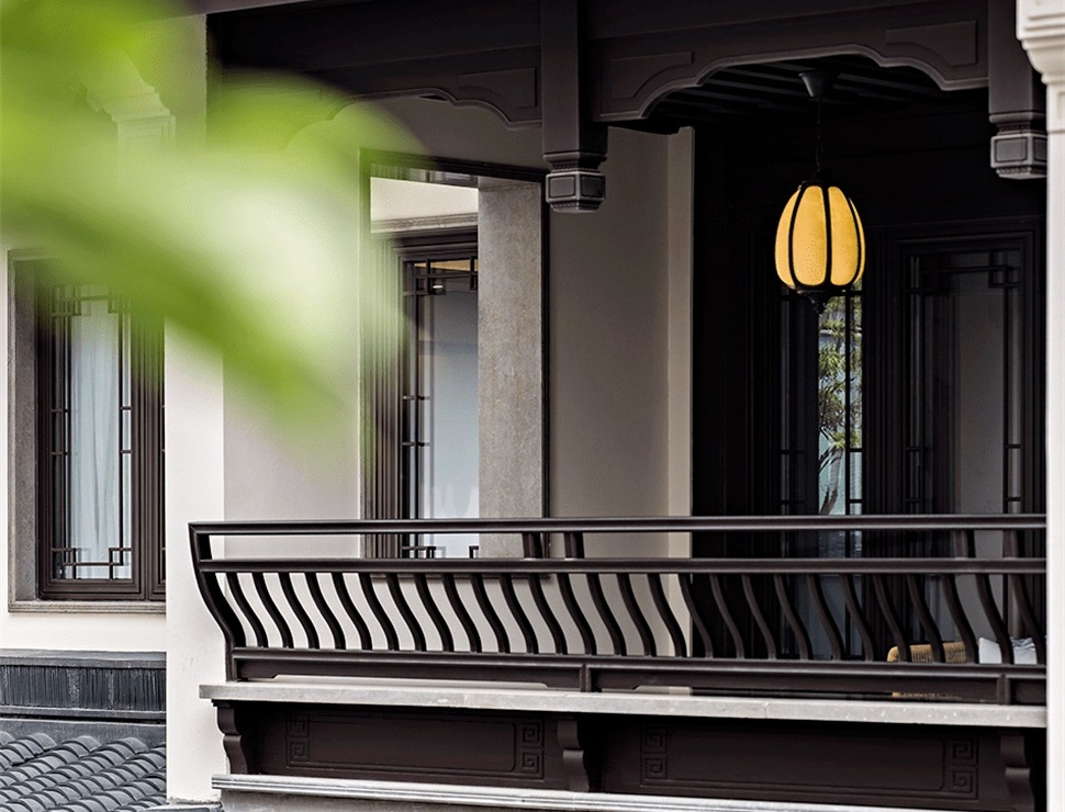 铭锋古建门窗，赋予民宿新中式韵味